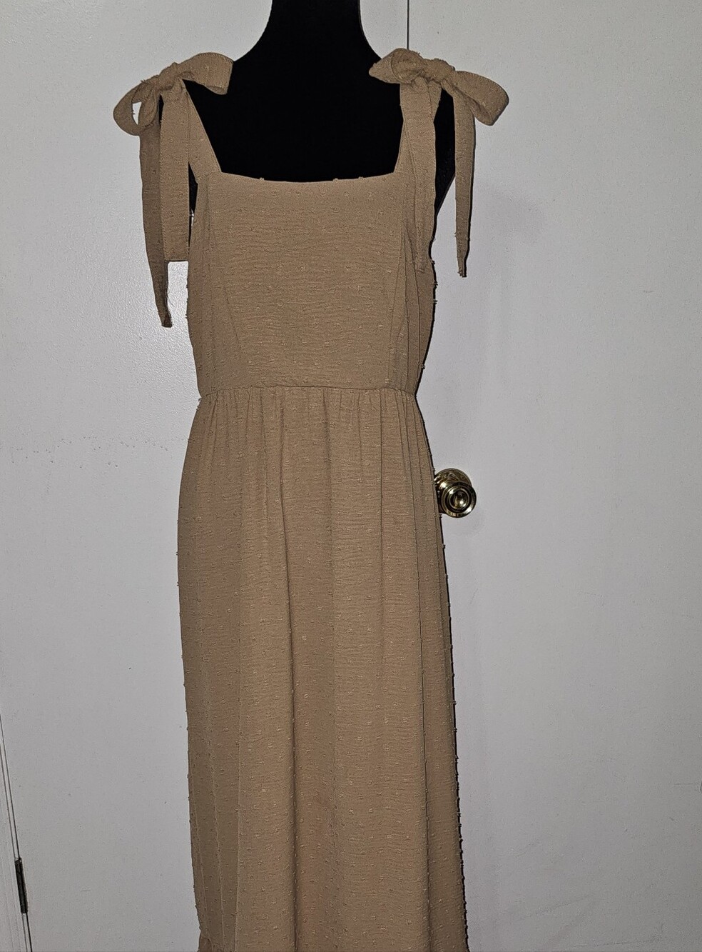 SO Taupe Long Maxi Dress with Ruffle Hem Sz M